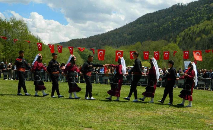 Posof’ta 19 Mayıs coşkusu