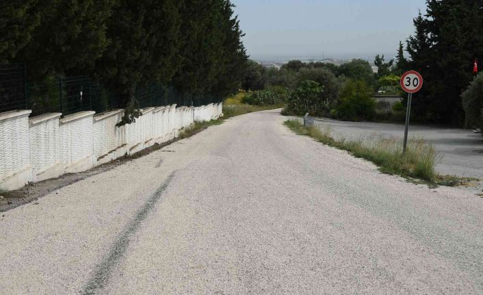 Tarsus Belediyesi 40 günde 12 köyün yolunu asfaltladı