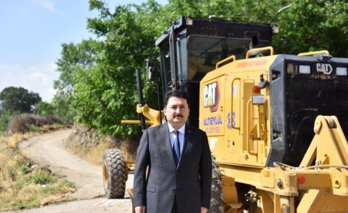 Altıeylül’de bin 500 km tarla yolu açılıyor