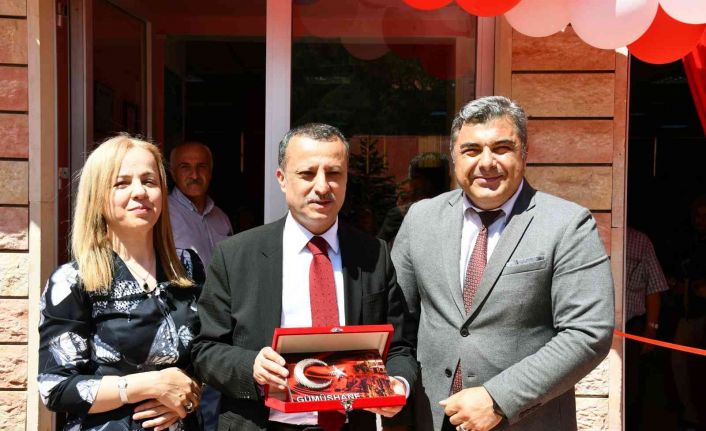 Gümüşhane’de el emeği göz nuru eserler görücüye çıktı