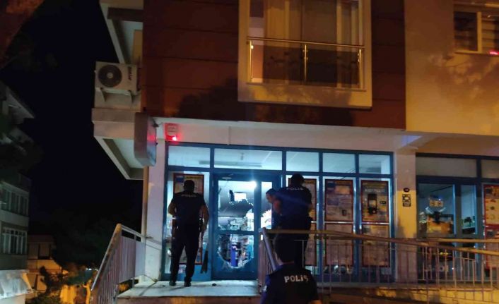 İzmir polisi hırsızlara göz açtırmıyor