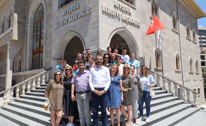 Makedonya ve Romanya’dan gelen ziyaretçiler Kayaşehir’de