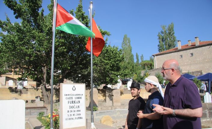 Mavi Marmara Şehidi Furkan Doğan dualarla anıldı