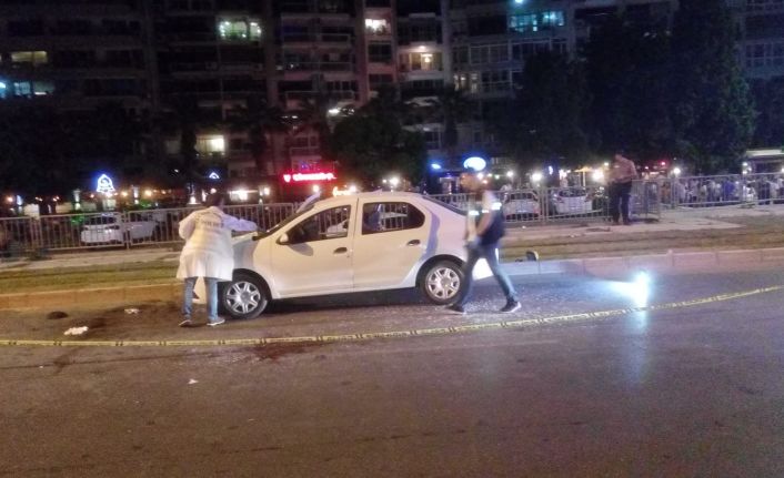 Silahlı saldırıda hayatını kaybeden tribün lideri defnedildi