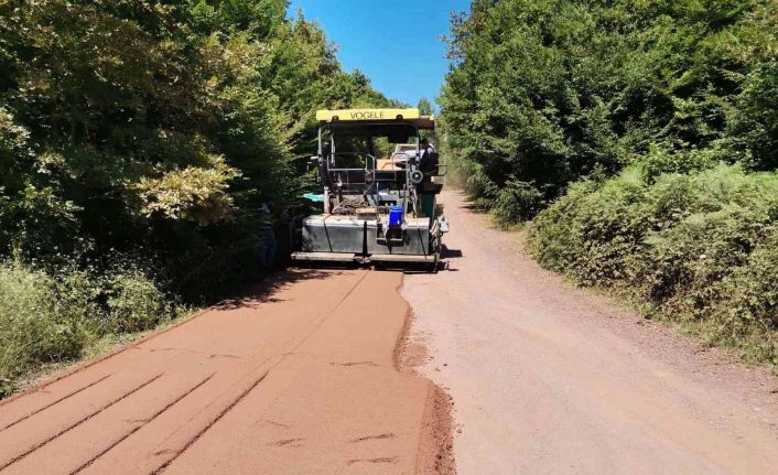 Büyükşehir, kenti ürettiği asfaltı kullanıyor