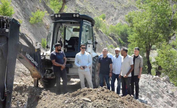 Kaymakam Kaya sulama projeleri çalışmalarını inceledi