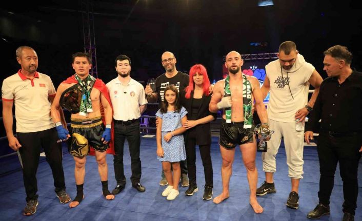 Kocaeli’de kick boks coşkusu yaşandı