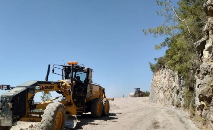 Alanya Bayırkozağacı yolu asfalta hazırlanıyor