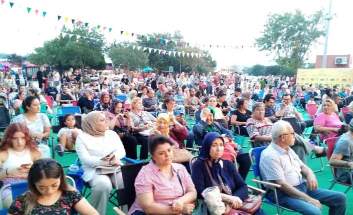 Bandırma’da Açık Hava Sinema Keyfi