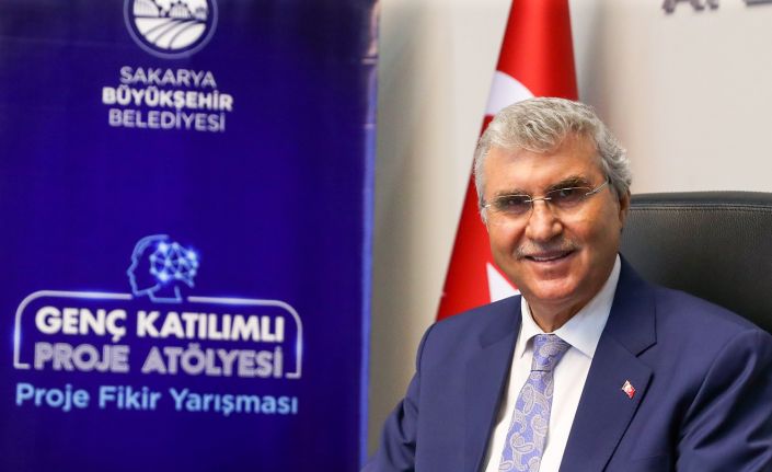 Başkan Yüce, proje yarışmasında oyunu kullandı