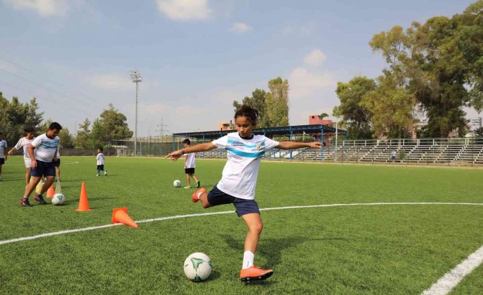 Kocaispir: "Çocuklarımızı geleceğe hazırlıyoruz"