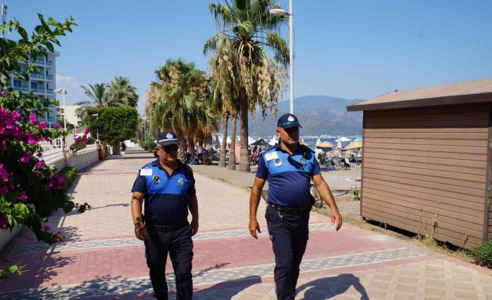 Marmaris’te zabıtadan sahil denetimi