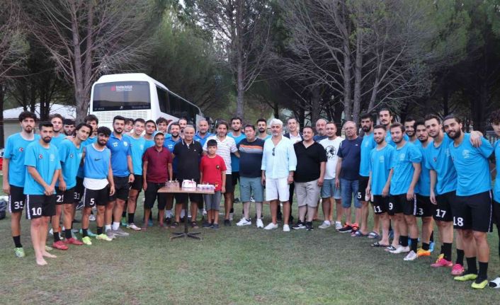 Muğlaspor’da doğum günü sürprizi