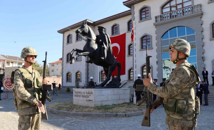 Oltu’da 30 Ağustos coşkusu