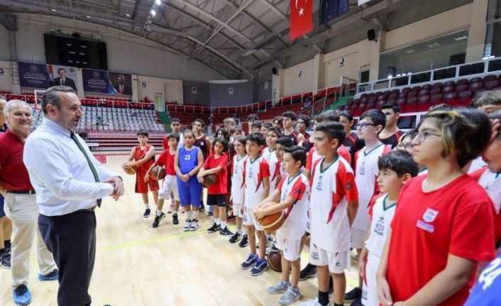 Yalova Belediyesi’nin Yaz Spor Okullarına yoğun ilgi