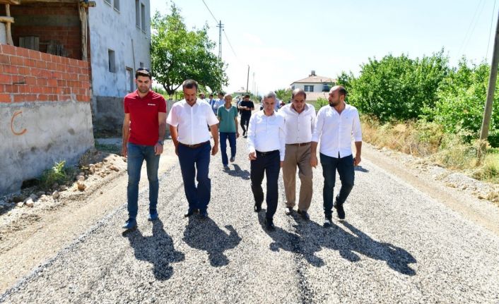 Başkan Çınar, yol yenileme hizmetlerini inceledi