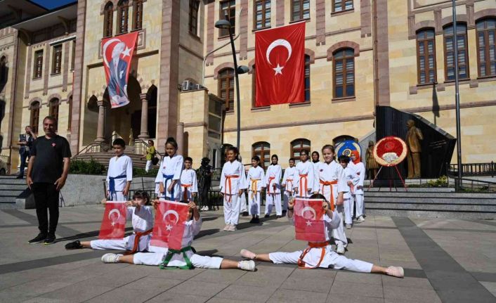 Biga’nın kurtuluşu törenle kutlandı