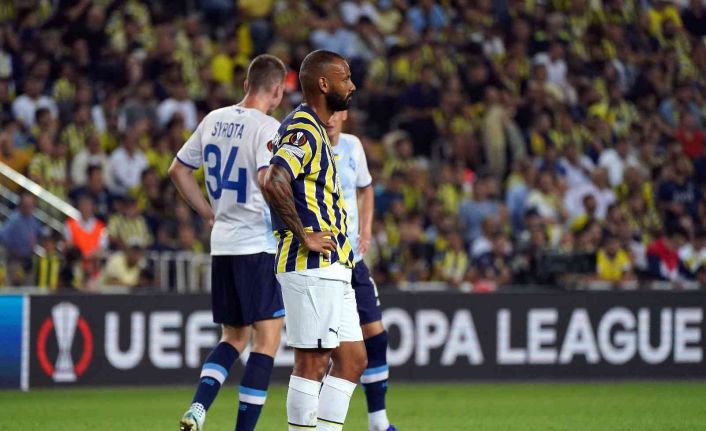 UEFA Avrupa Ligi: Fenerbahçe: 2 - Dinamo Kiev: 1 (Maç sonucu)