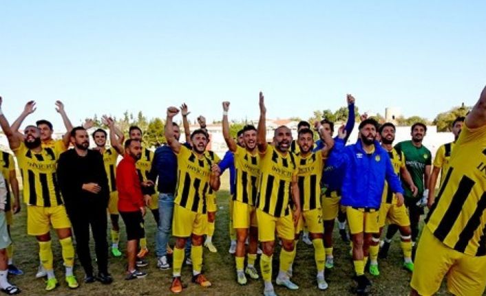 Alaçatıspor, zorlu maçta rakibini yenerek lider oldu