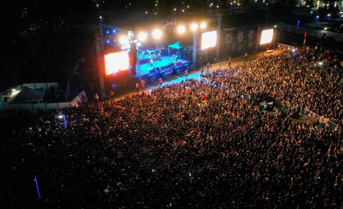 Aydın’daki festivale vatandaşlar yoğun ilgi gösteriyor