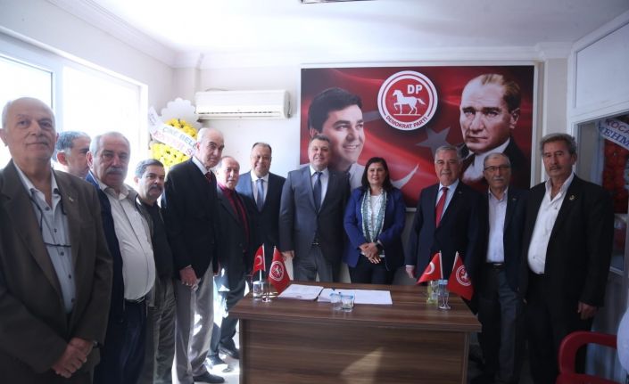 Başkan Çerçioğlu, Çine’de Demokrat Parti kongresine katıldı