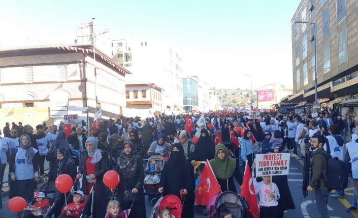 Başkent’te sivil toplum kuruluşlarından “Büyük Aile Yürüyüşü”