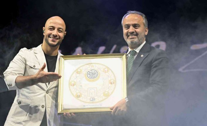 Bursa’da kültür sanat sezonu Maher Zain’le açıldı