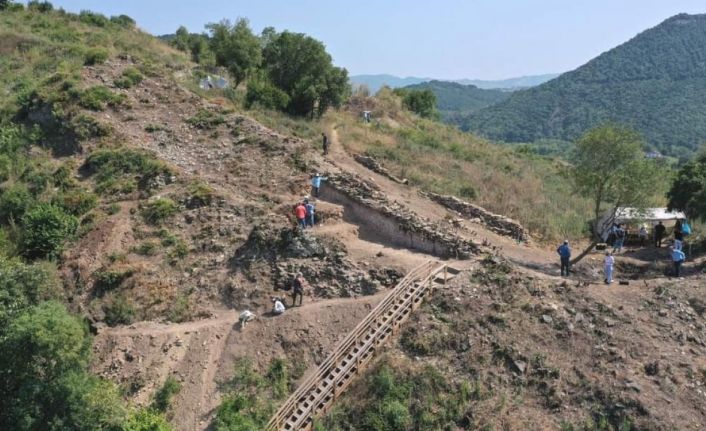 Çobankale’nin surları yeniden gün yüzüne çıkarılıyor