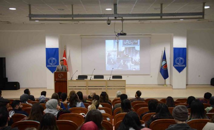 Eğitim Fakültesi’nde “Cumhuriyet Bayramı konferansı