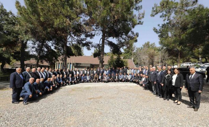 Fadıloğlu’ndan Muhtarlar Günü kutlaması