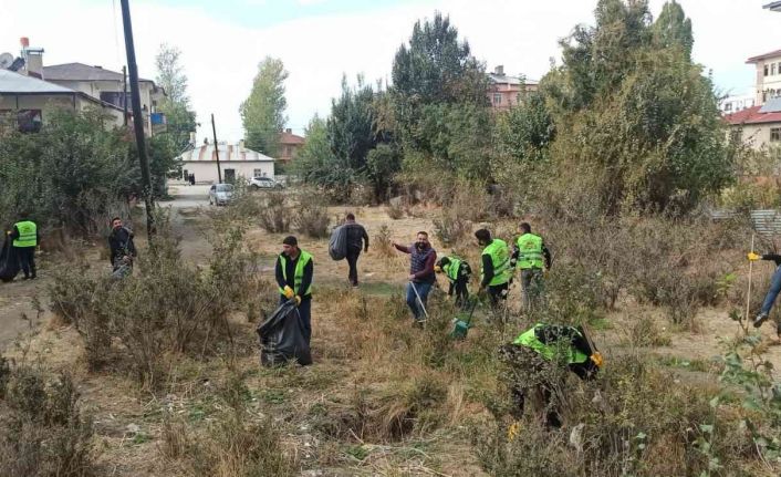 İpekyolu’nda sonbahar temizliği