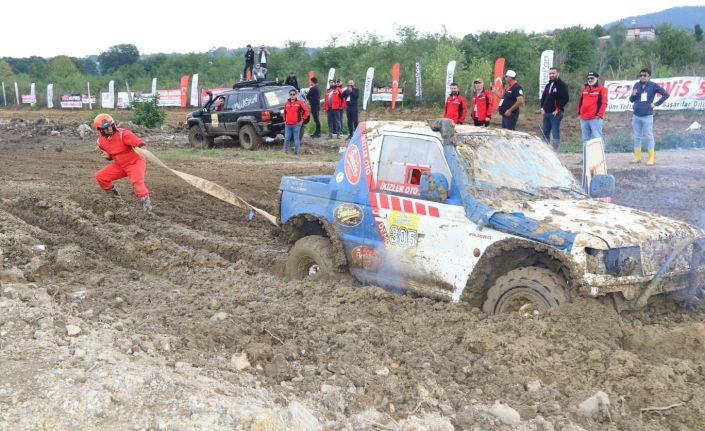 Karadeniz Off-Road Kupası nefes kesti