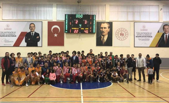 Karaman’da düzenlenen basketbol turnuvası sona erdi