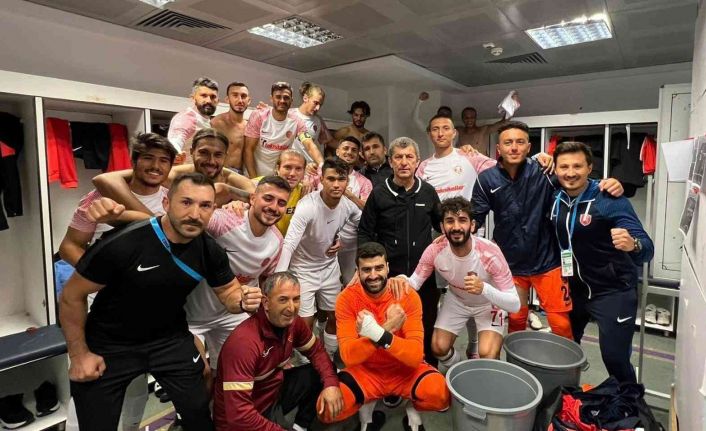 Kepez Belediyespor adım adım play-off’a