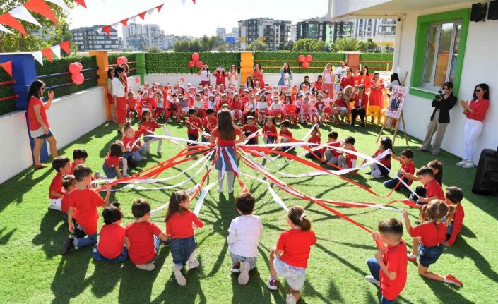 Konyaaltı kreşlerinde cumhuriyet coşkusu