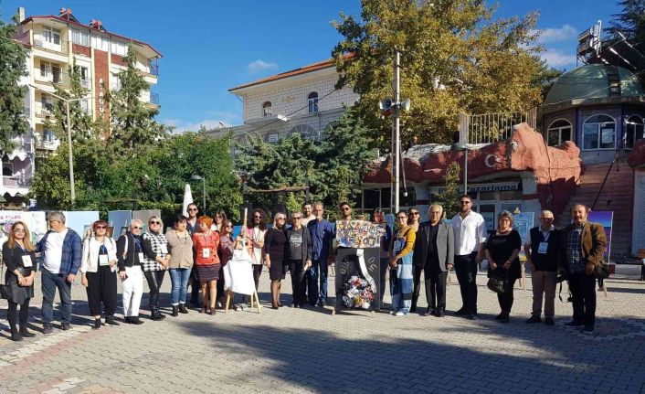 Nazillili sanatçılar eserleriyle Salda’yı anlattı