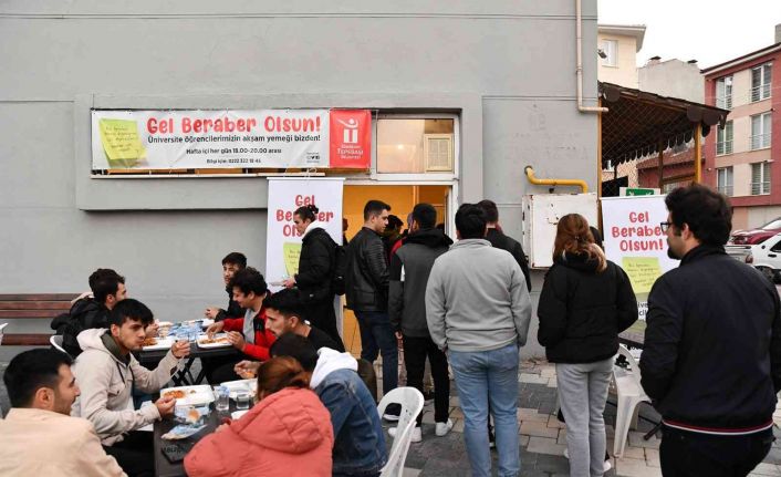 Öğrenciler yemek desteğinden memnun