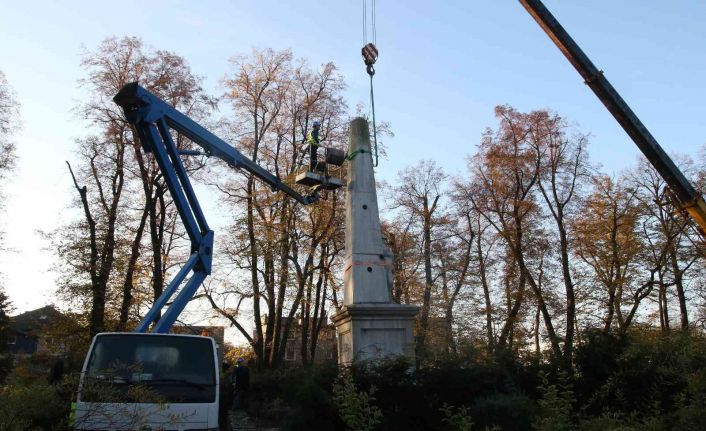 Polonya’da Sovyet döneminden kalma anıtlar yıkıldı