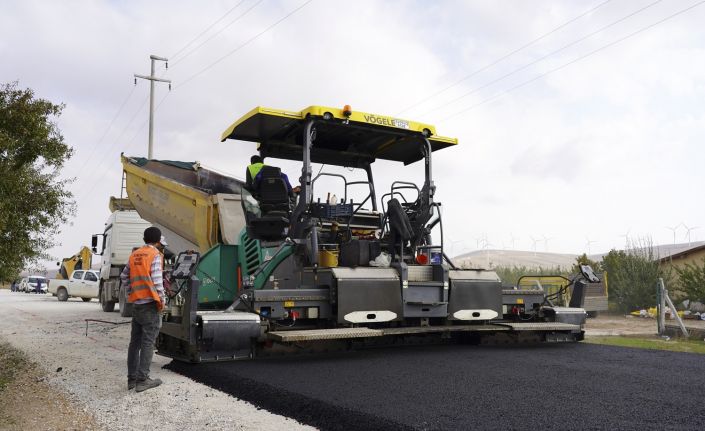 Selçuklu Belediyesi asfalt çalışmalarına devam ediyor