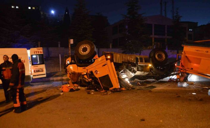 Tavşanlı’da trafik kazası, 1 kişi öldü, 1 kişi yaralandı