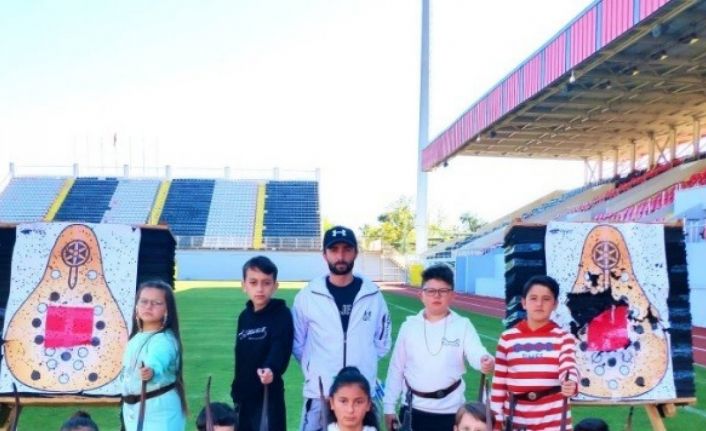 Tavşanlılı Okçular, Konya’da madalya peşinde