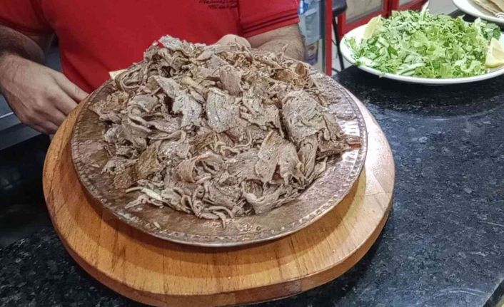 Altın ödüllü 2.5 kilo döner yarışmasının kazananı yok