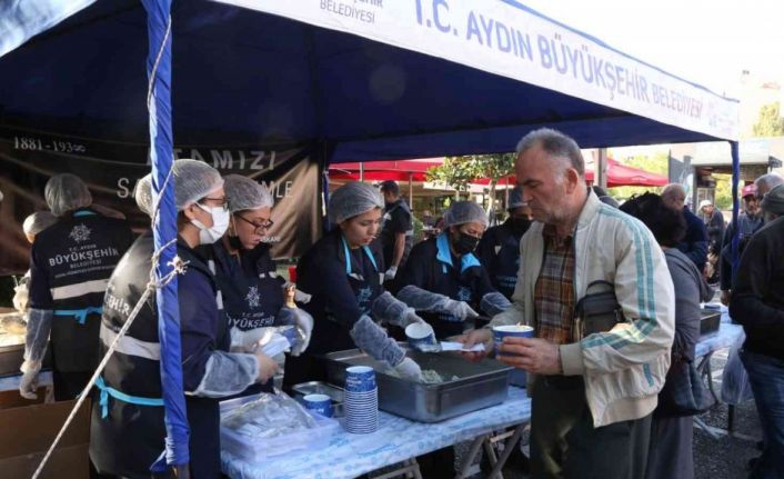 Aydın Büyükşehir Atatürk için hayır gerçekleştirdi