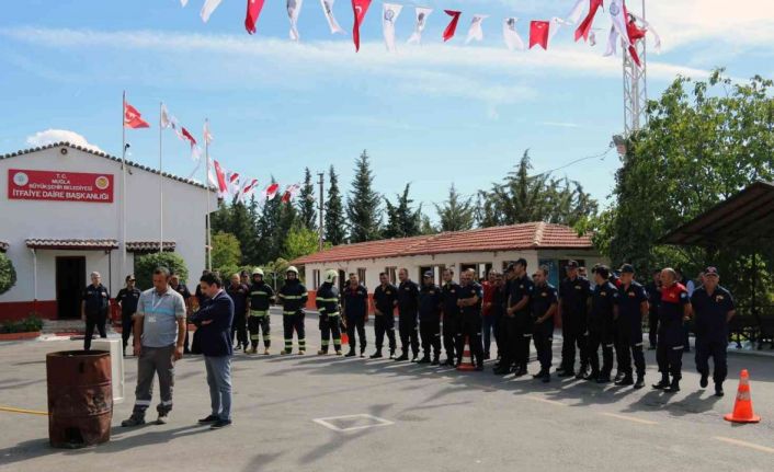 Büyükşehir İtfaiye personeline doğalgaz yangını eğitimi