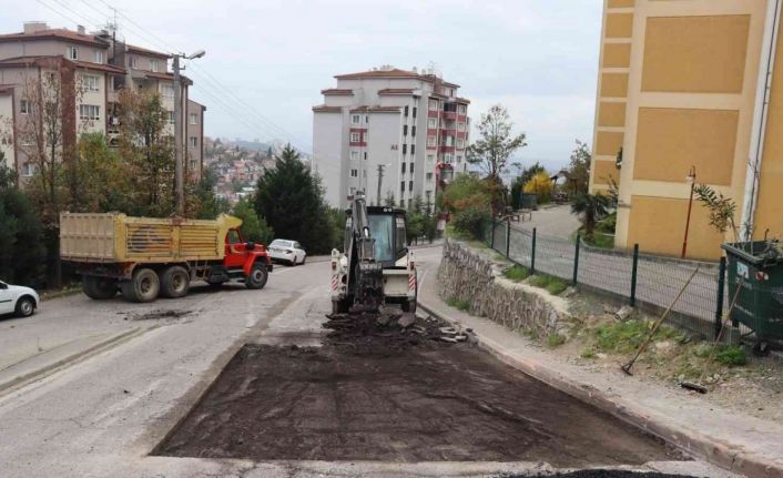 Deforme olan yollara 137 ton beton asfalt kullanıldı