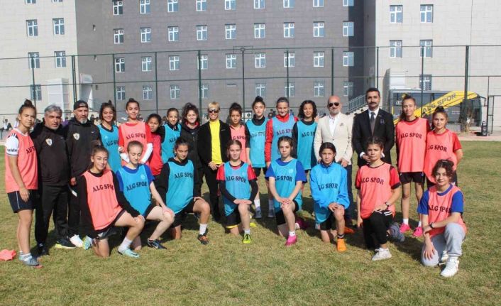 Gaziantep ALG Spor kadın futbolunun yeni yıldızlarını arıyor