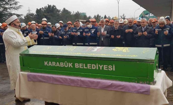 İş kazasında ölen işçi için KARDEMİR’de tören düzenlendi