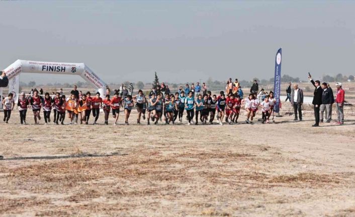 Kros heyecanı Pamukkale’de yaşandı