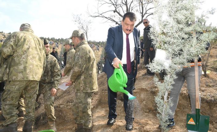 Malatya’da Türkiye Yüzyılına Nefes için fidan dikildi