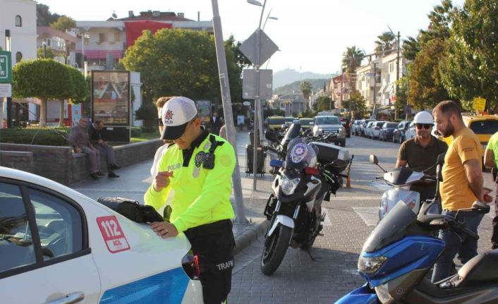 Marmaris’te şok denetim: 2 saatte 200 bin lira ceza kesildi